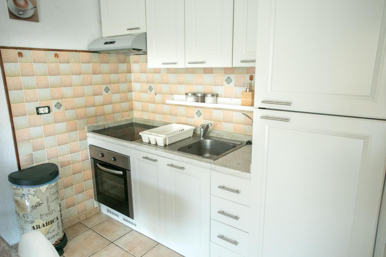 Njoylife Apartment Адехе Екстер'єр фото